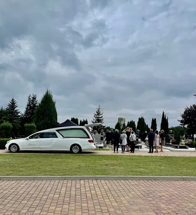 Zakład Pogrzebowy KAMIŃSCY, Usługi pogrzebowe Polkowice